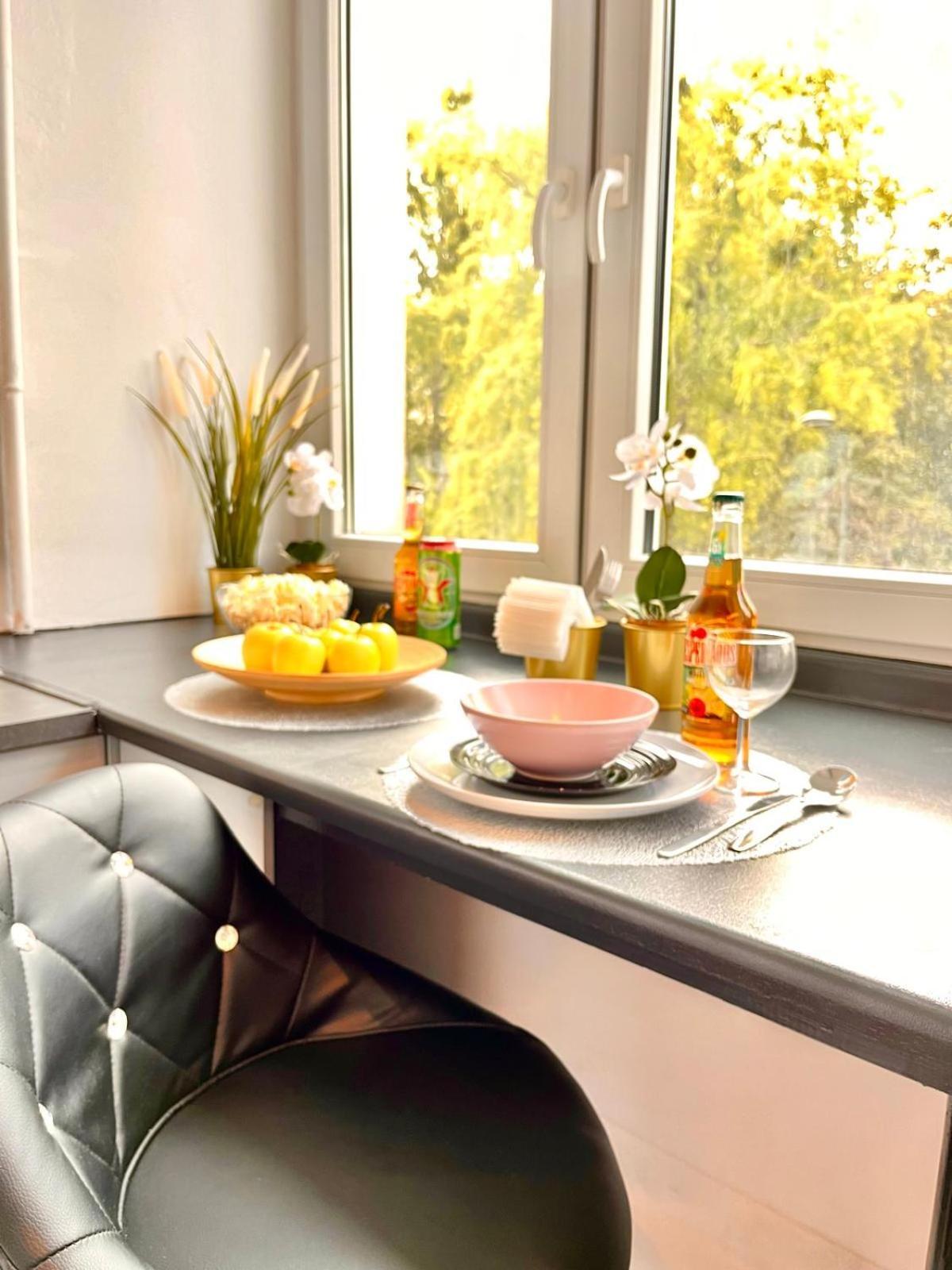 Petit 1 Bed Room Condo Warszawa Center 外观 照片